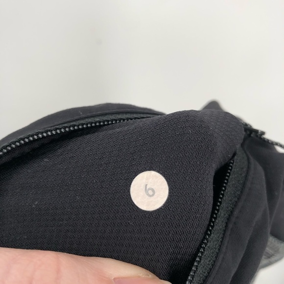 LULULEMON Run: Inspire Crop Legging Soulcycle Chicago Stretch Active Pant Stripe - Picture 8 of 9